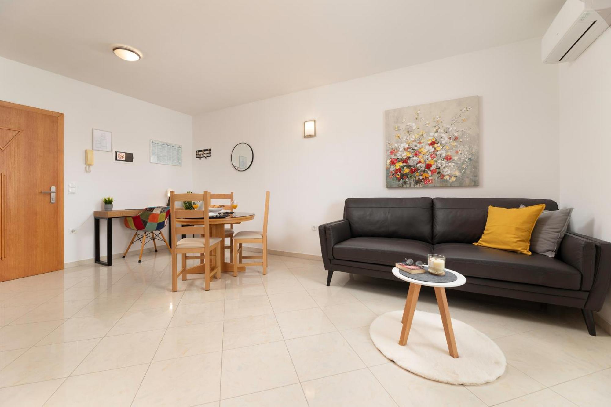 Apartments Kvarner 2 Malinska Kültér fotó